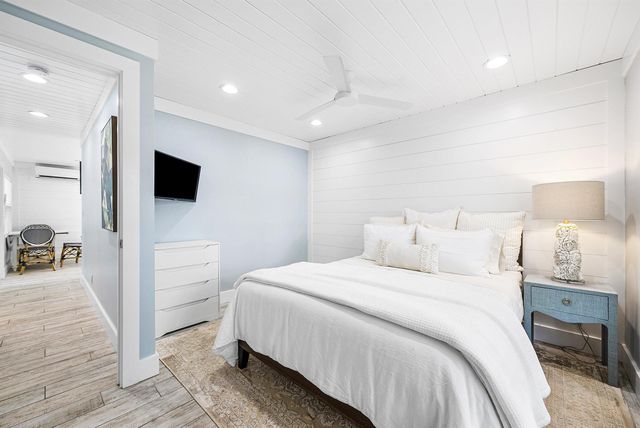 226 NE 5th Terrace 2, Delray Beach, FL 33483