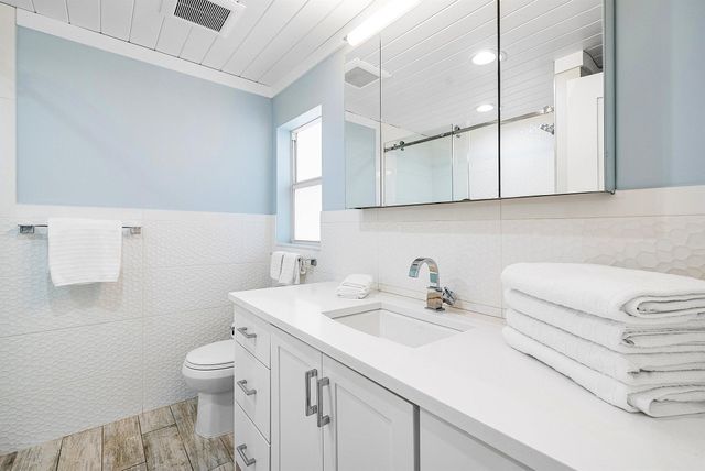 226 NE 5th Terrace 2, Delray Beach, FL 33483