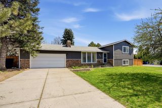 2021 S Calvin Rd, Veradale, WA 99037