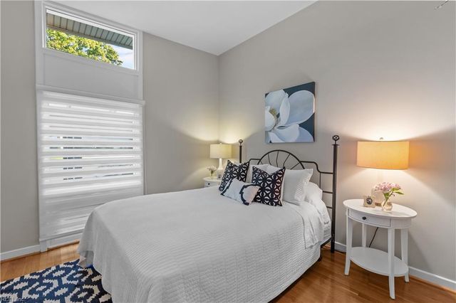8 Rollingwood PL, Newport News, VA 23606