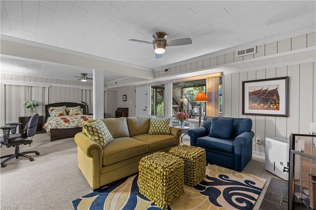 8 Rollingwood PL, Newport News, VA 23606