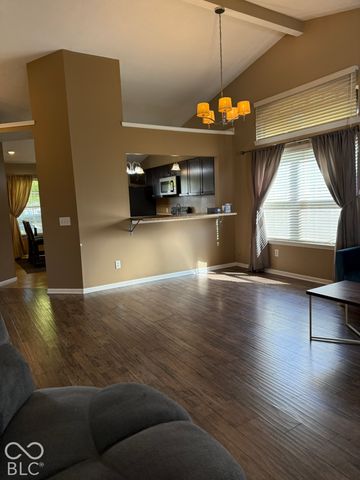 3229 Creekshore Drive, Indianapolis, IN 46268
