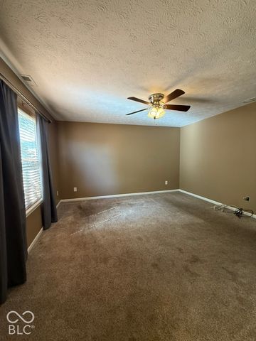 3229 Creekshore Drive, Indianapolis, IN 46268