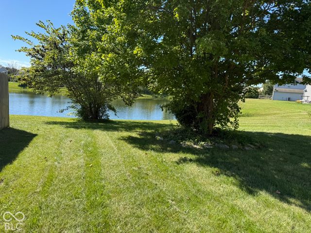 3229 Creekshore Drive, Indianapolis, IN 46268