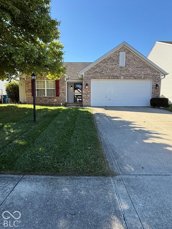3229 Creekshore Drive, Indianapolis, IN 46268