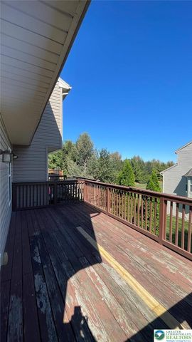 1145 Sparrow Way, Upper Macungie Twp, PA 18031