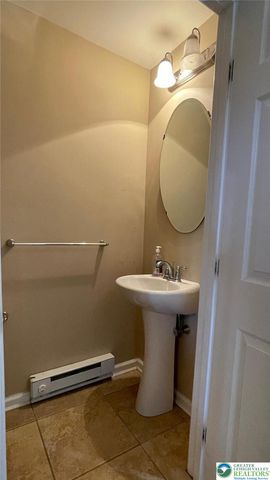 1145 Sparrow Way, Upper Macungie Twp, PA 18031