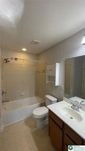 1145 Sparrow Way, Upper Macungie Twp, PA 18031