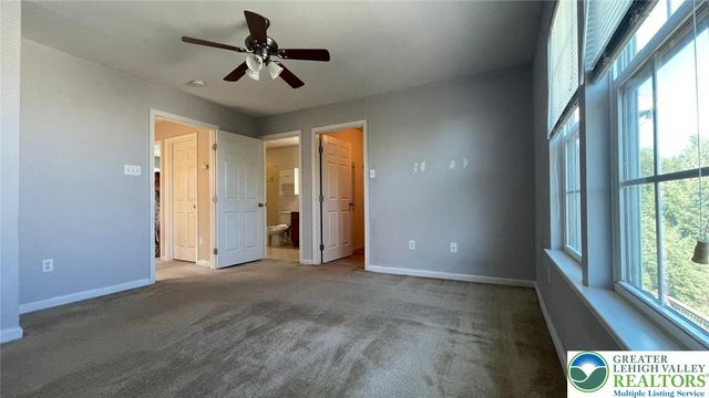 1145 Sparrow Way, Upper Macungie Twp, PA 18031