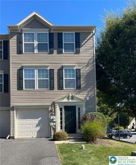 1145 Sparrow Way, Upper Macungie Twp, PA 18031