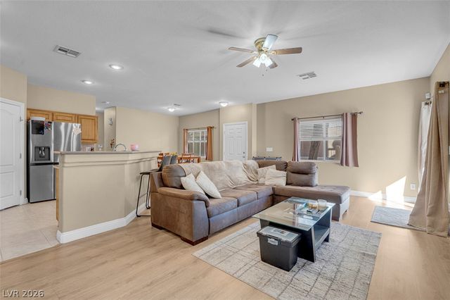 1080 Slate Crossing Lane 3, Henderson, NV 89002