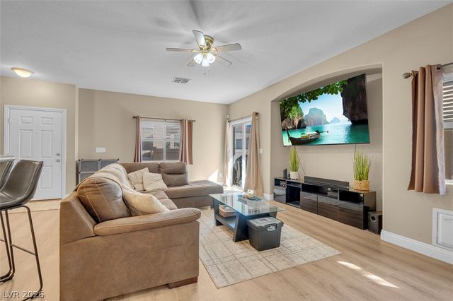 1080 Slate Crossing Lane 3, Henderson, NV 89002