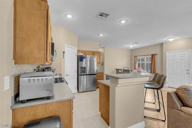 1080 Slate Crossing Lane 3, Henderson, NV 89002