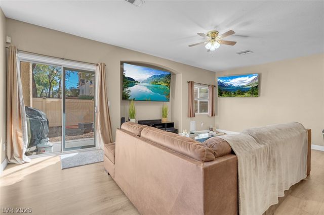 1080 Slate Crossing Lane 3, Henderson, NV 89002
