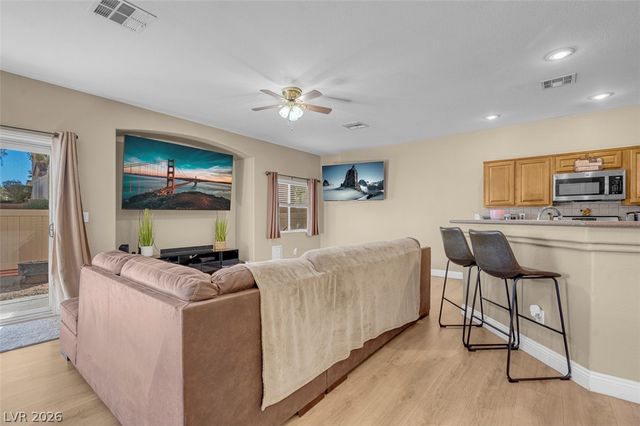 1080 Slate Crossing Lane 3, Henderson, NV 89002