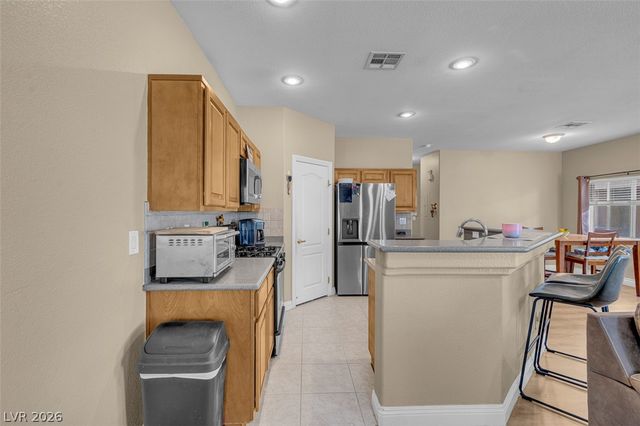 1080 Slate Crossing Lane 3, Henderson, NV 89002