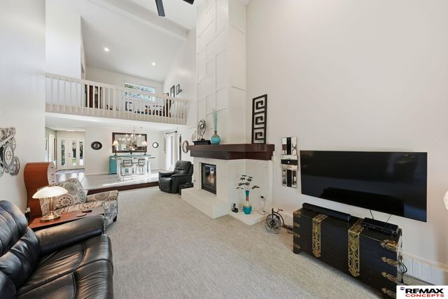 1901 Greenbriar Lane, Lincoln, NE 68506