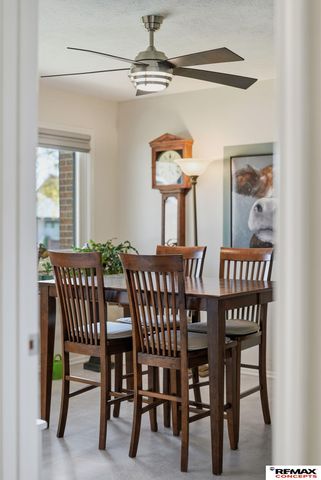 1901 Greenbriar Lane, Lincoln, NE 68506