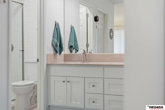 1901 Greenbriar Lane, Lincoln, NE 68506