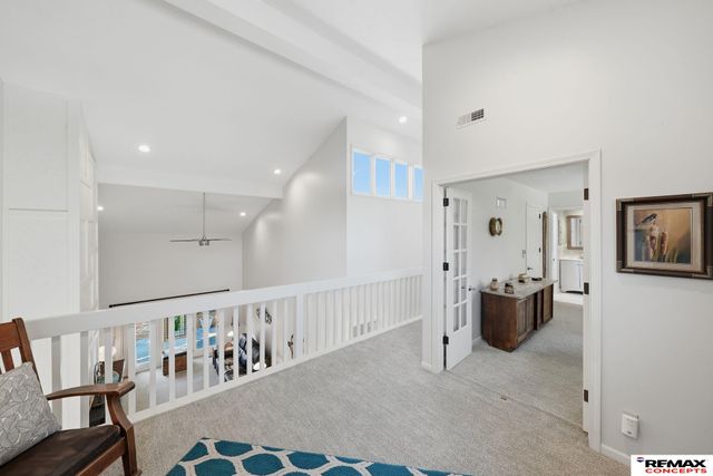 1901 Greenbriar Lane, Lincoln, NE 68506