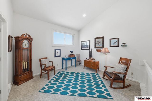 1901 Greenbriar Lane, Lincoln, NE 68506