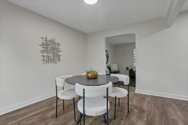 210 W Columbus Street, Pickerington, OH 43147