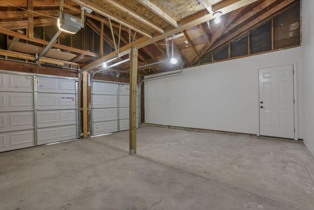 210 W Columbus Street, Pickerington, OH 43147