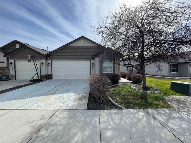 868 S Beaver Creek Way, Emmett, ID 83617 property photo