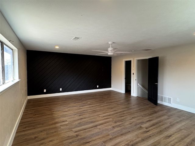 10108 Laingtree Drive, Dallas, TX 75243