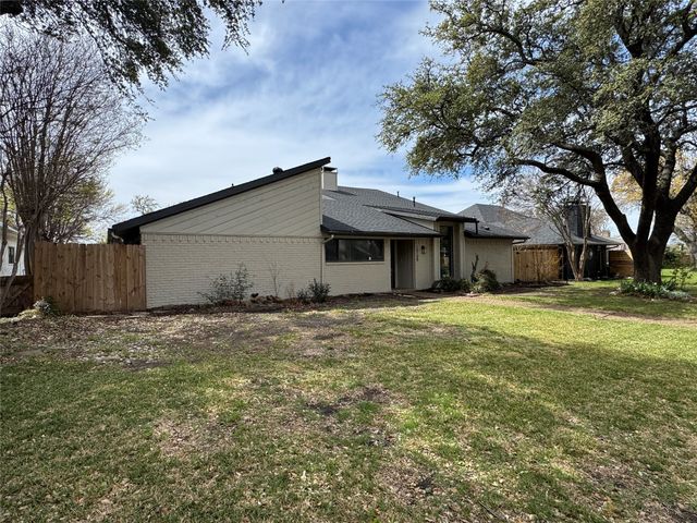 10108 Laingtree Drive, Dallas, TX 75243