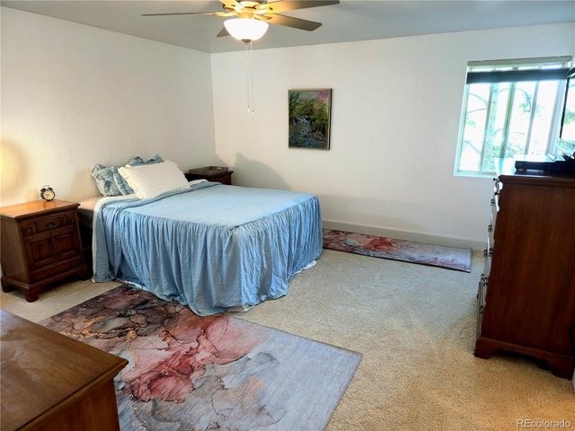 2880 S Locust St 302N, Denver, CO 80222