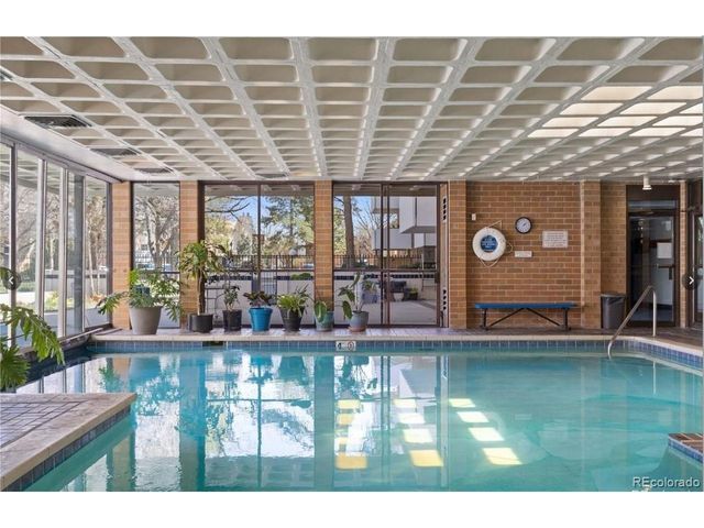 2880 S Locust St 302N, Denver, CO 80222