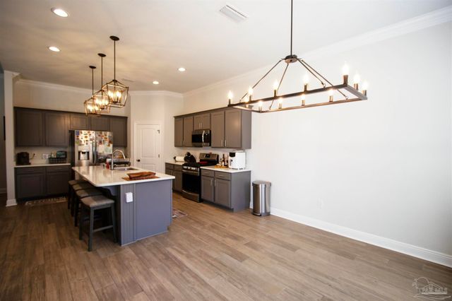 5689 Oak Haven Dr, Gulf Breeze, FL 32563