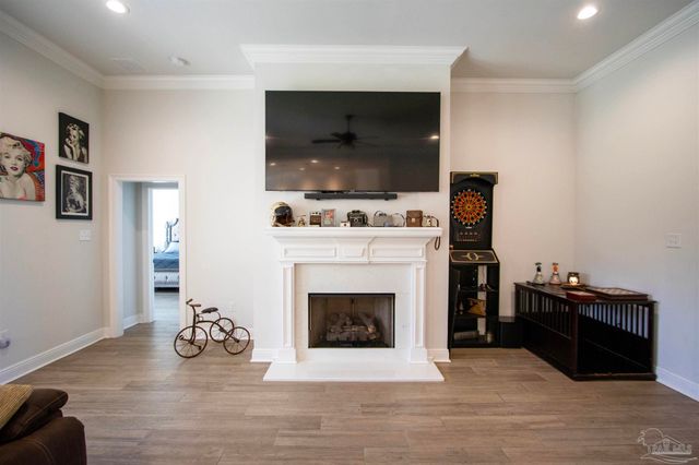 5689 Oak Haven Dr, Gulf Breeze, FL 32563