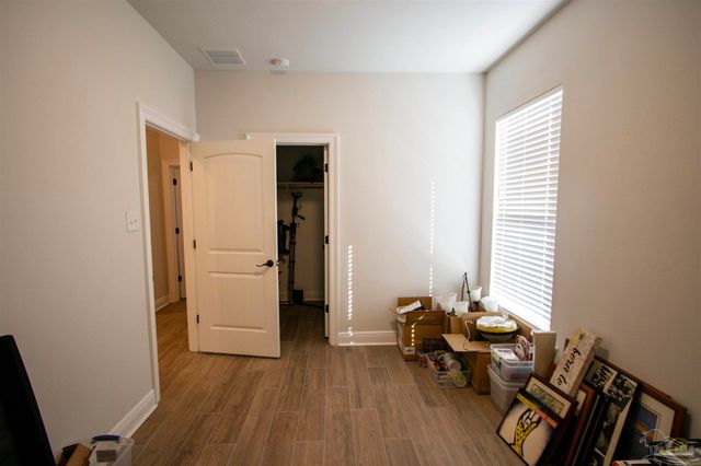 5689 Oak Haven Dr, Gulf Breeze, FL 32563