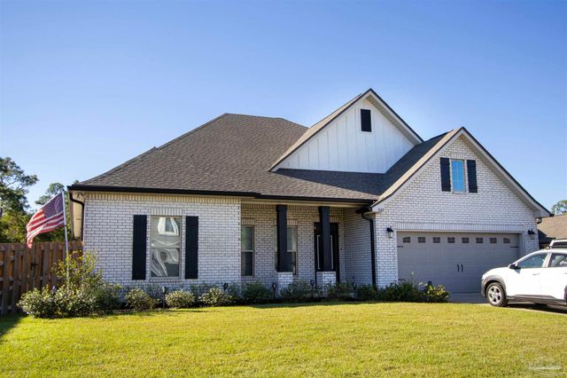 5689 Oak Haven Dr, Gulf Breeze, FL 32563