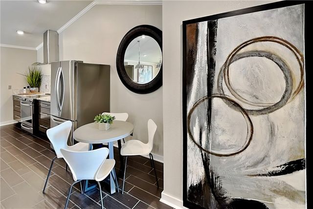 8 W Prairie Dunes Court, Rogers, AR 72758