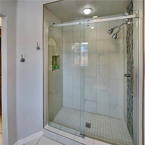 8 W Prairie Dunes Court, Rogers, AR 72758