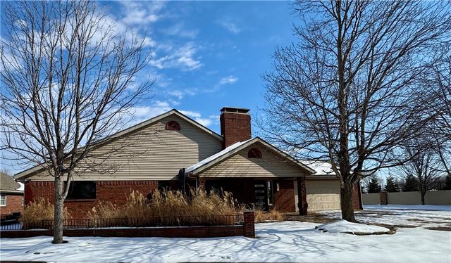 8 W Prairie Dunes Court, Rogers, AR 72758