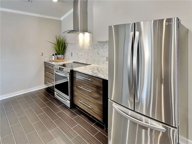 8 W Prairie Dunes Court, Rogers, AR 72758