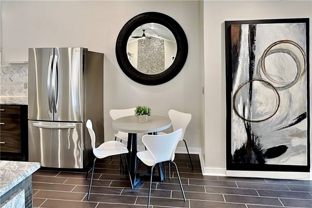 8 W Prairie Dunes Court, Rogers, AR 72758