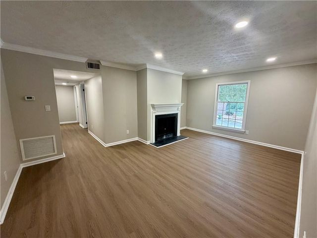 6700 Roswell Road 11D, Atlanta, GA 30328