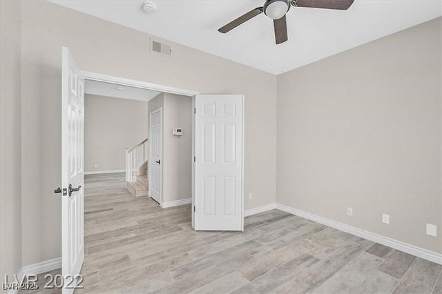 9725 Hitching Rail Drive, Las Vegas, NV 89117