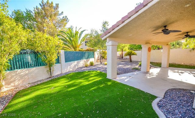 9725 Hitching Rail Drive, Las Vegas, NV 89117