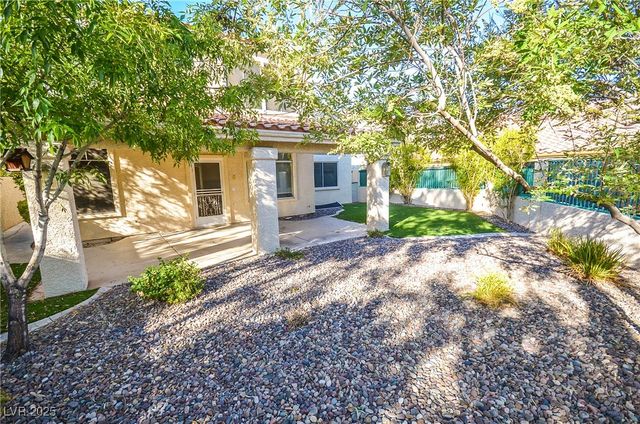 9725 Hitching Rail Drive, Las Vegas, NV 89117