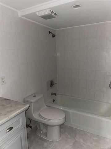 1116 Warburton Avenue 2G, Yonkers, NY 10701