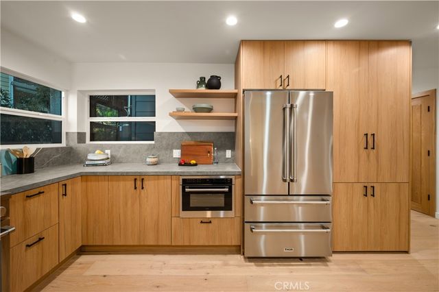 3947 Sumac Drive, Sherman Oaks, CA 91403