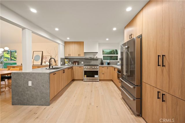 3947 Sumac Drive, Sherman Oaks, CA 91403