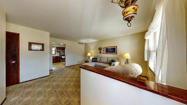 532 N Stevens AVENUE, Jefferson, WI 53549