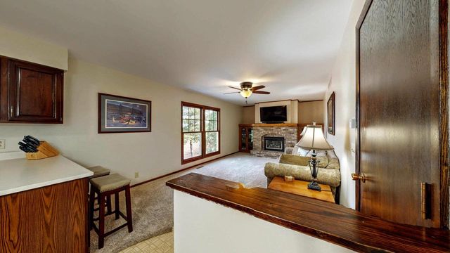 532 N Stevens AVENUE, Jefferson, WI 53549